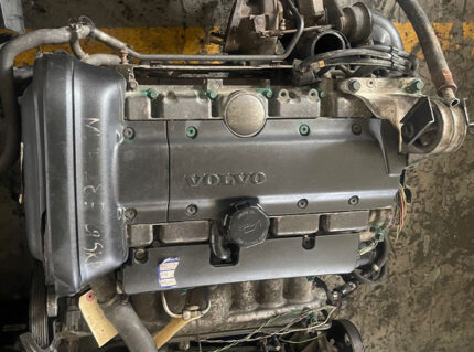 Volvo B52T 5cylinder Engine-Qureshi Auto South Afriqa